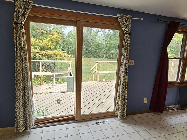760 Robin Rd — Photo 12