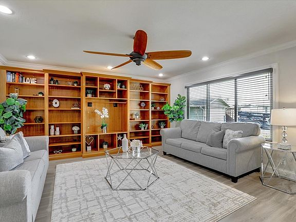 3rd image of 7341 Brookdale Ct