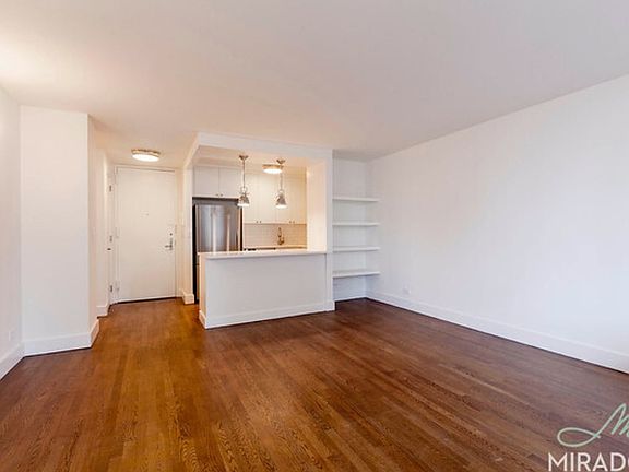 3rd image of 330 E 39th St APT 6a