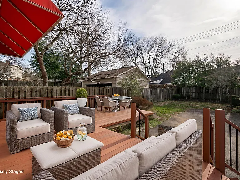 1378 Fontaine Rd — Photo 39