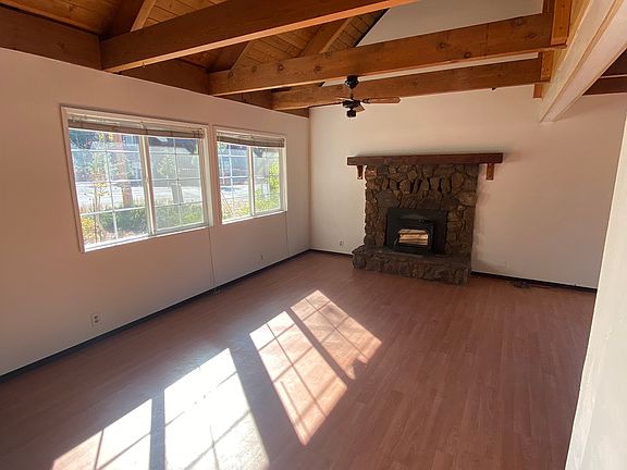 5th image of 2601 Henderson St