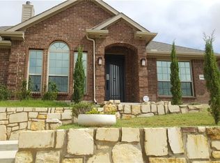 3402 Thunder Dr, Sachse, TX 75048