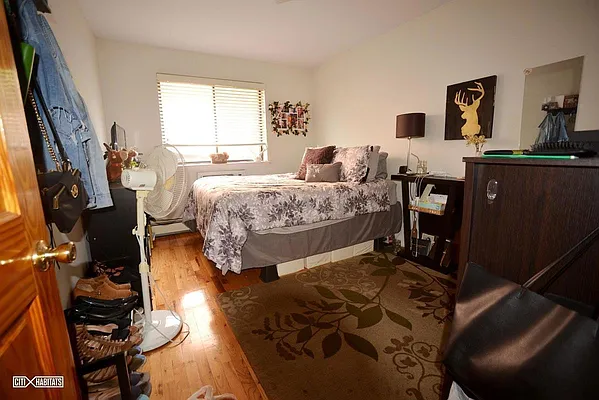 Rented by NY Space Finders Inc. | media 4