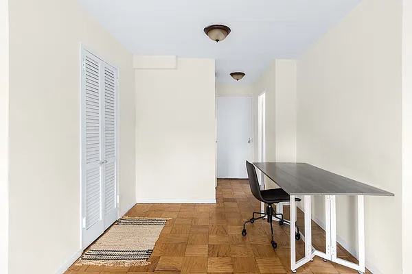 Rented by Compass | media 7