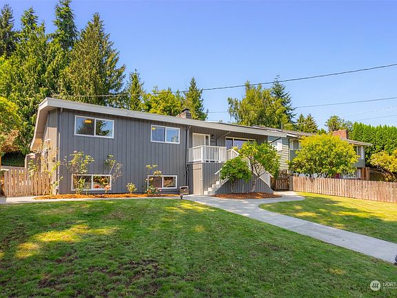 2nd image of 10035 39th Avenue NE