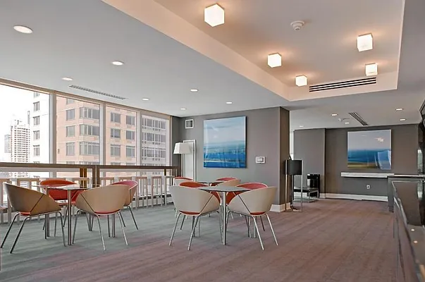 Rented by Compass | media 23