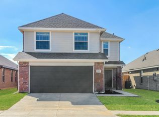 3909 Job Dr, Ennis, TX 75119