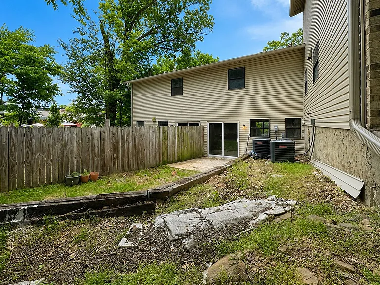 2315 Byers St — Photo 19