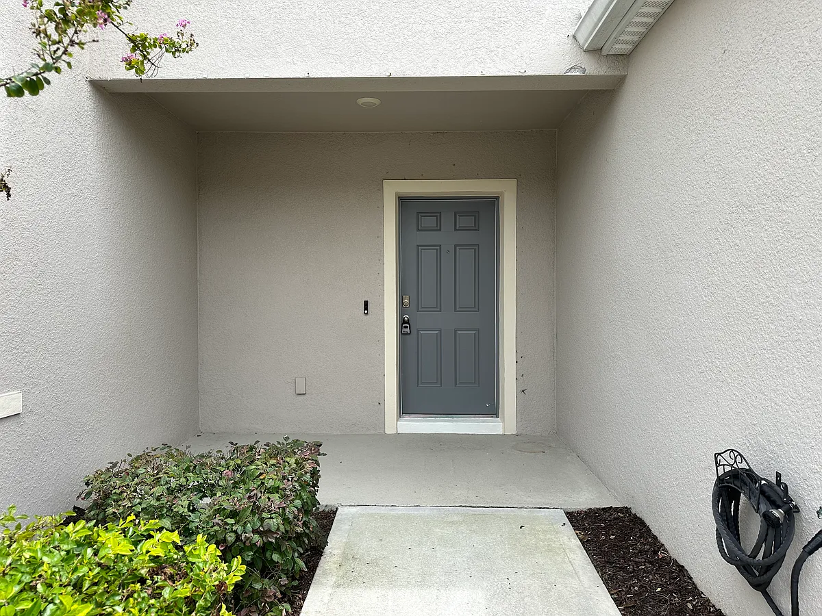 Photo 2 of 47 - 9024 Wildflower Ln - Kissimmee, FL Building Photo - 9024 Wildflower Ln