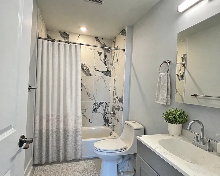 4140 W Girard Ave — Photo 5
