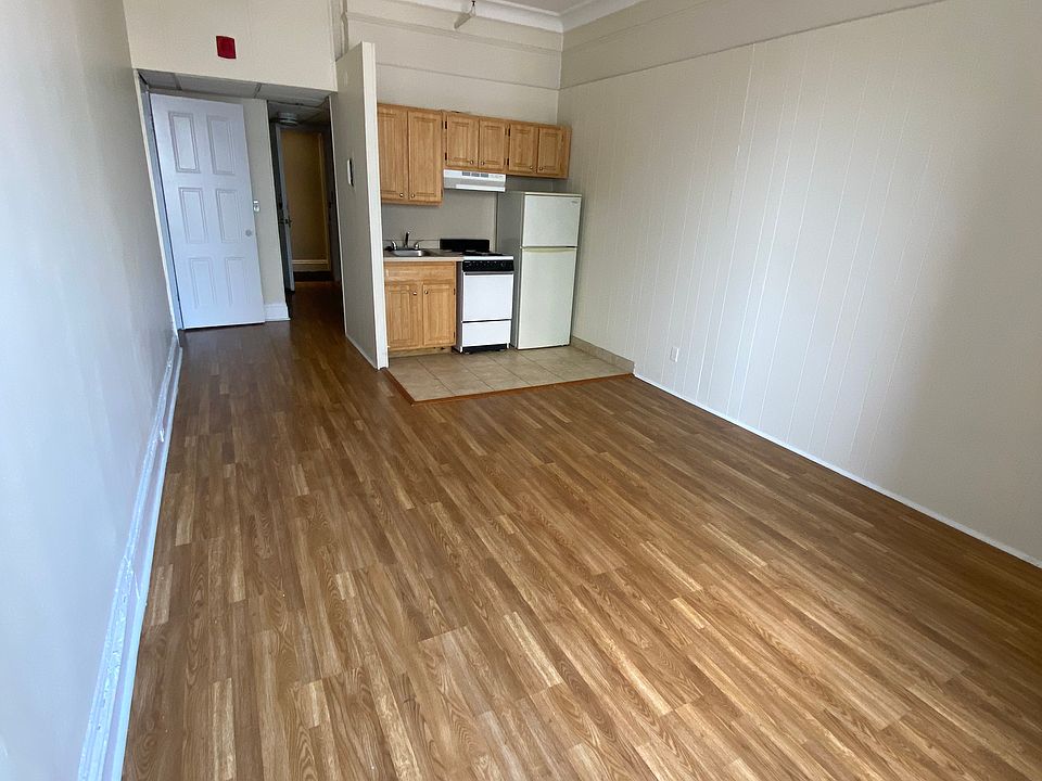 1st image of 64 Boylston St #7