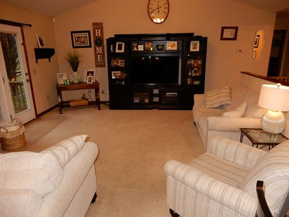 2nd image of 700 Beechwood Dr