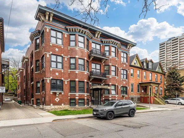 27 Bold St, Hamilton, ON