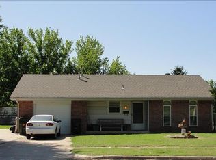 113 Monroe Ct, Norman, OK 73071