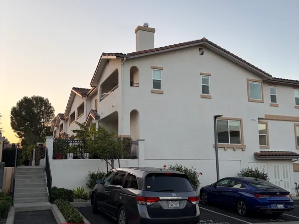 341 Newbury Vista Ln, Thousand Oaks, CA 91320