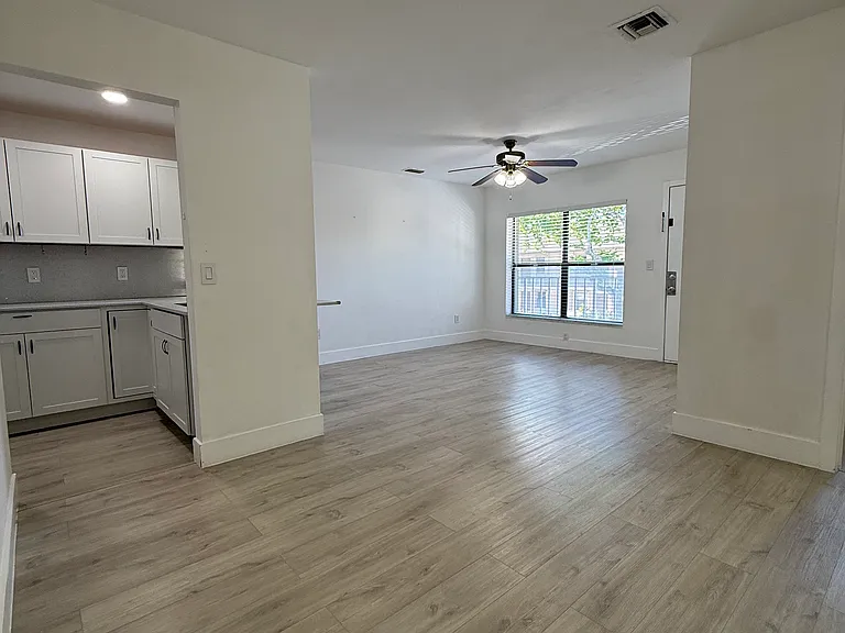 15330 SW 72nd St #24 — Photo 9