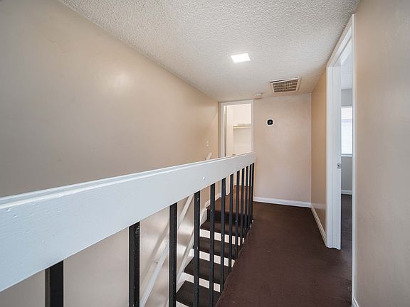 5th image of 2601 Actis St #B