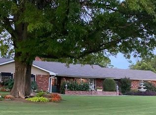 102 East Dr, Tuttle, OK 73089