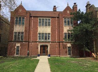 1209 Mulford St APT 2E, Evanston, IL 60202