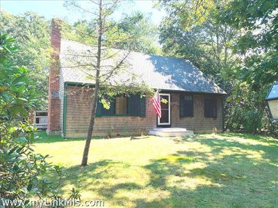 15 School House Vlg, Oak Bluffs, MA, 02557