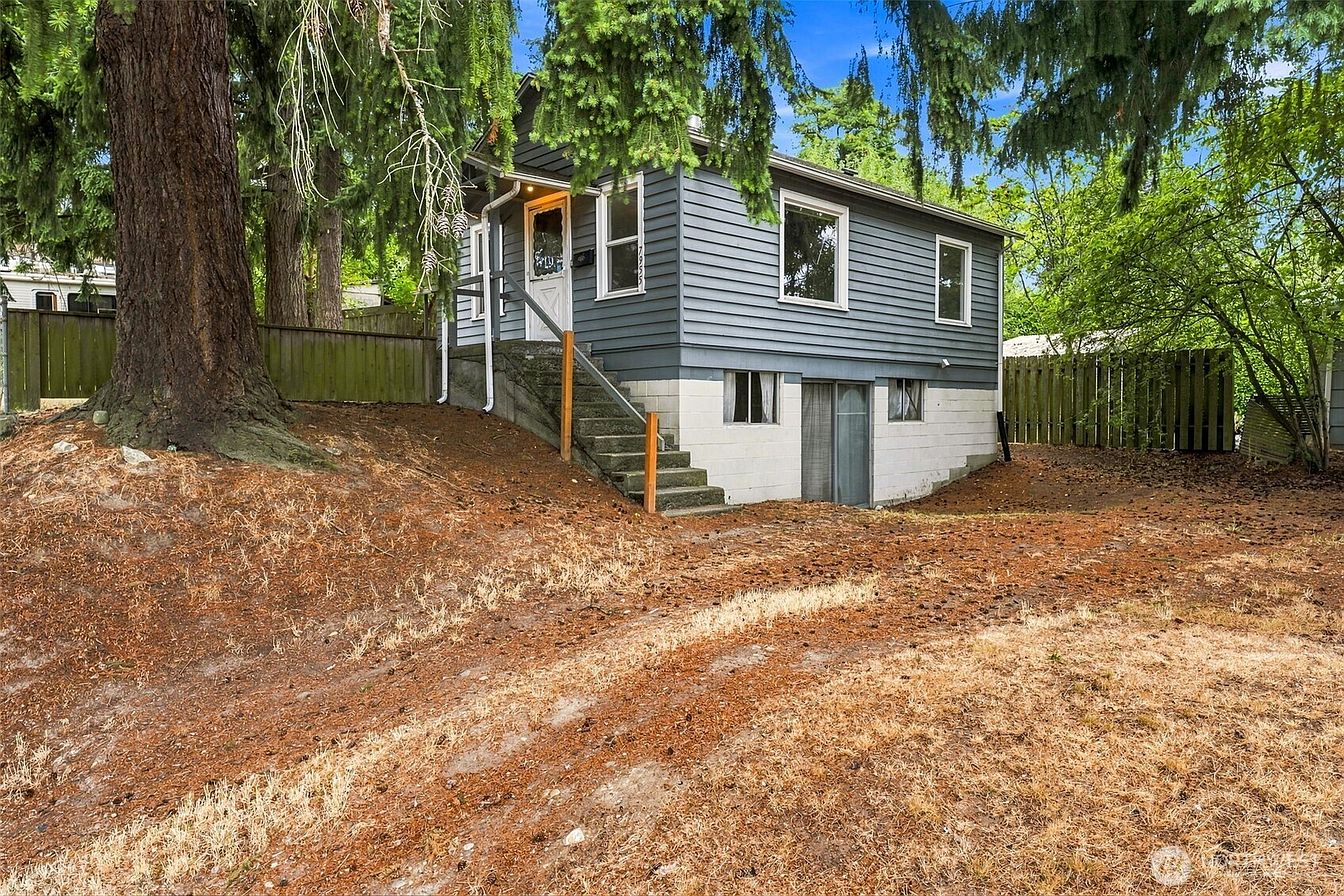 1st image of 7955 29th Avenue SW
