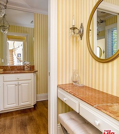 powder room off entry