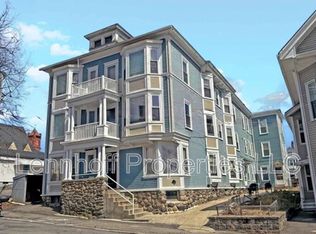 25 Portland St UNIT 17, Haverhill, MA 01830