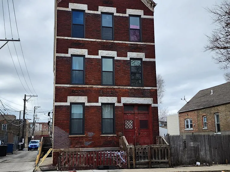 2142 S Albany Ave #3F — Photo 16