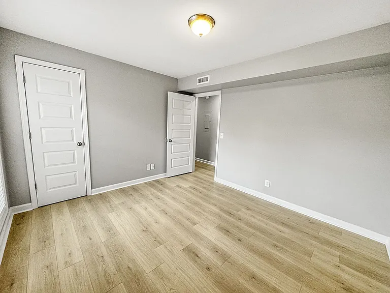 Experience comfortable and stylish living at Westridge Village Apartments — Photo 23