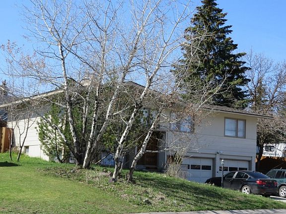 3rd image of 2233 Briggs St