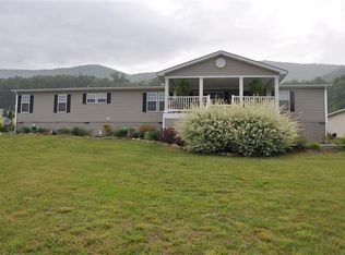 351 Sammys Rd, Covington, VA 24426