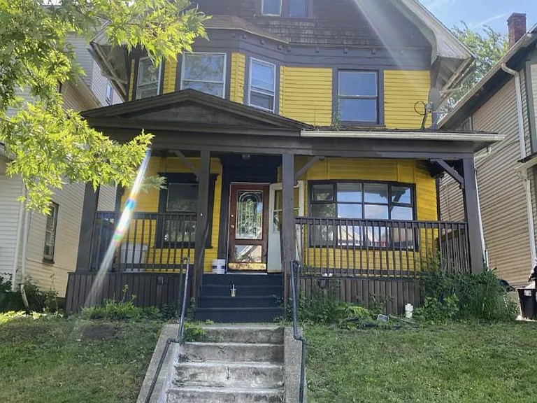 936 Madison Ave — Photo 1