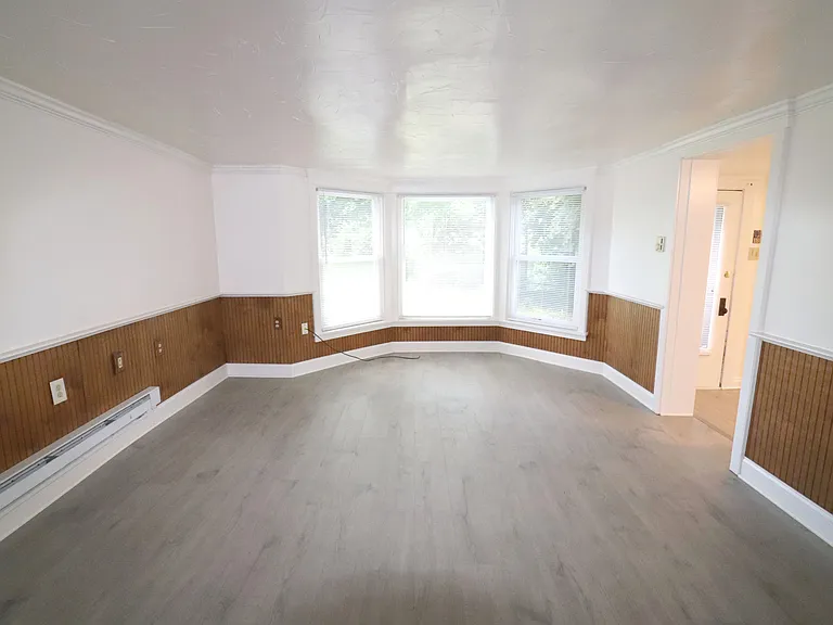 363 W Main St #R — Photo 13