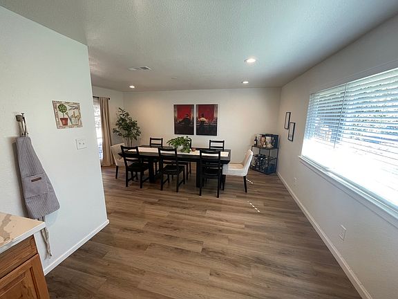 4th image of 3882 Arrowhead Dr