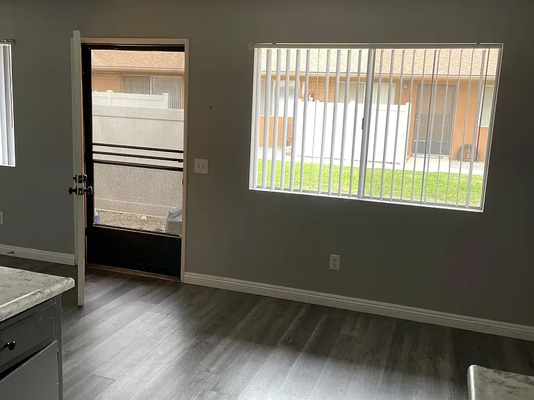 Mesa Woods — Photo 9