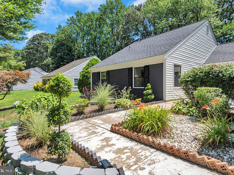 1st image of 1836 Ralston Pl