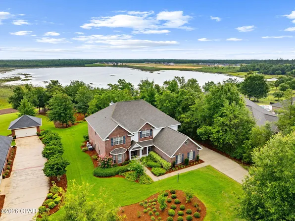 147 Lake Merial Shores Dr, Southport, FL 32409