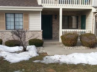 7305 98th Ave #5B, Kenosha, WI 53142