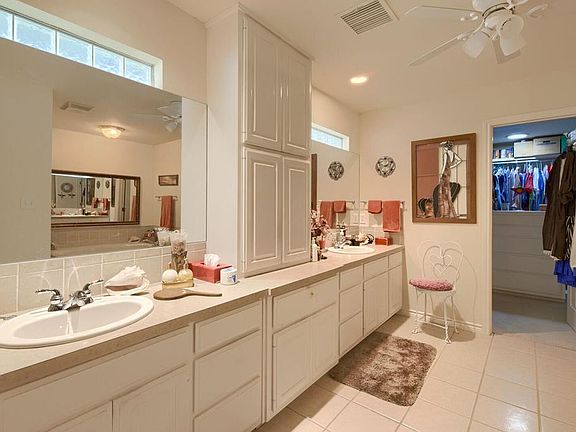 4th image of 40 Prestwick Dr