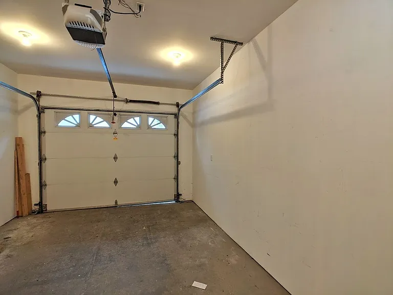 1901 Davis Ave #B1 — Photo 24