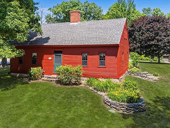 3rd image of 16 Perkins Road