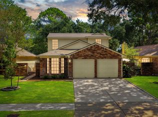 7742 High Village Dr, Houston, TX 77095