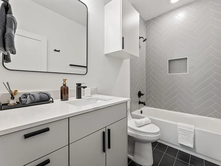 515 Altic St — Photo 20