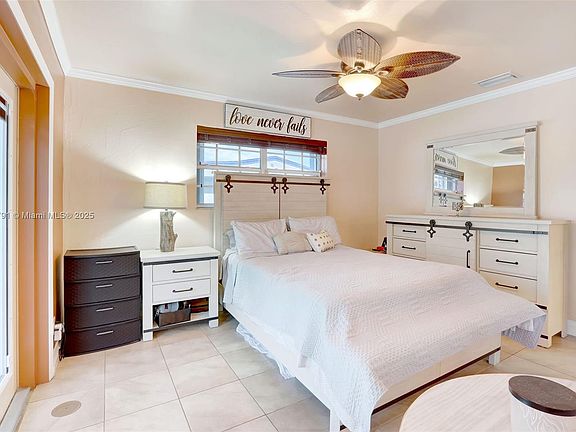4th image of 3511 Fairfax Dr