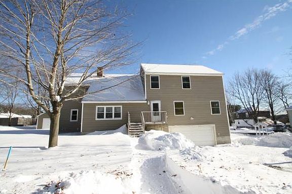 5th image of 8 Camire Ave