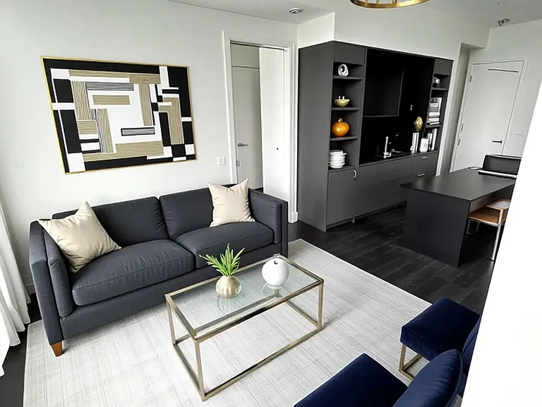 11 Yorkville Ave #5804 — Photo 9
