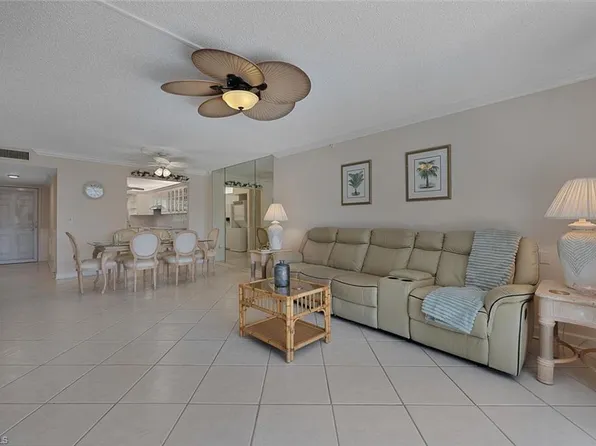 4372 27th CT SW #2-103, NAPLES, FL 34116