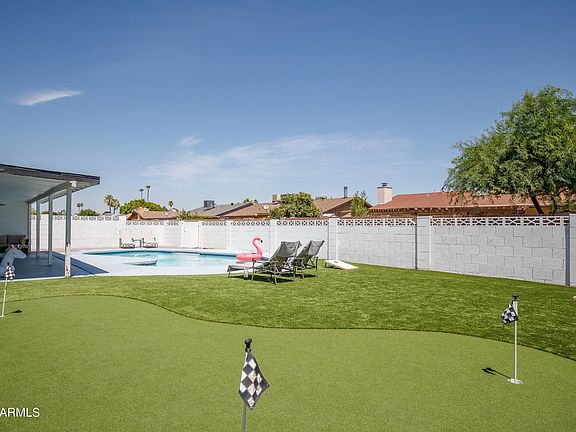 4th image of 2540 E HERMOSA Drive