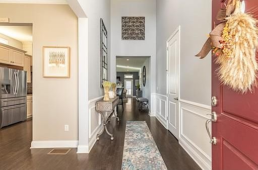 4th image of 27 Sequoia Dr Unit 118