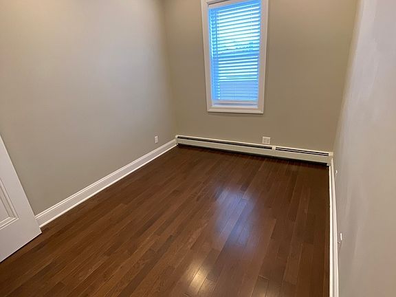 4th image of 9722 Metropolitan Ave #2F